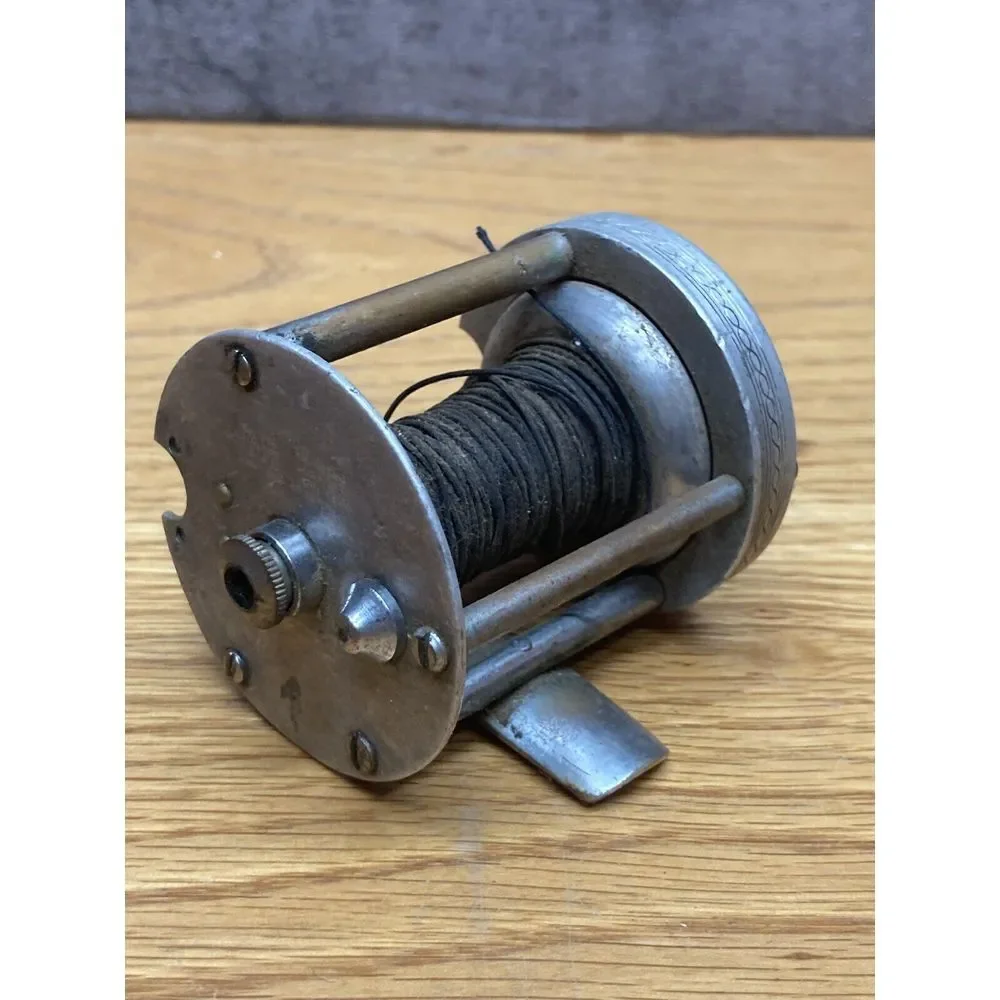 Pflueger Nobby 1963‎ Fishing Reel Baitcasting Vintage Fisherman Made In USA